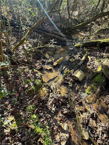 001 Rock Creek Ch Road, North Wilkesboro, NC 28659