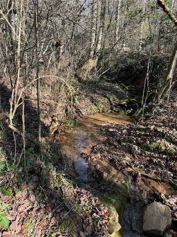 001 Rock Creek Ch Road, North Wilkesboro, NC 28659