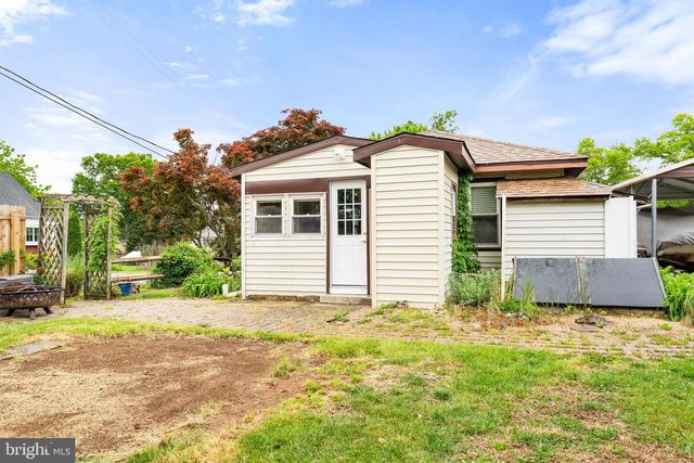 57 NEW YORK AVE, Earleville, MD 21919