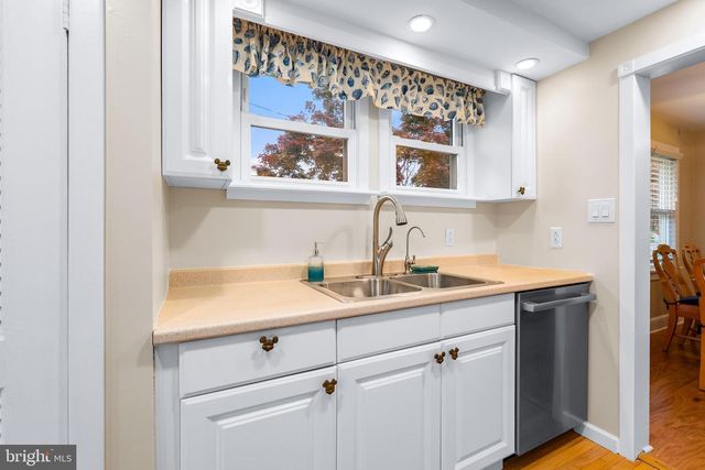 57 NEW YORK AVE, Earleville, MD 21919