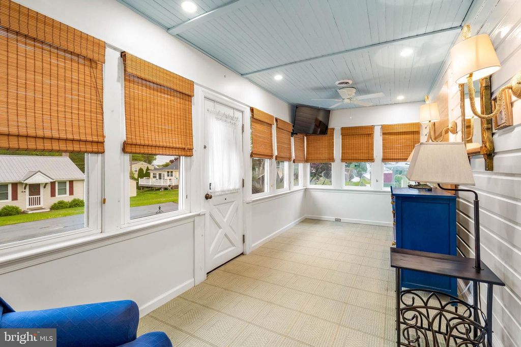 Image 16 of property listing at 57 NEW YORK AVE, Earleville, MD 21919