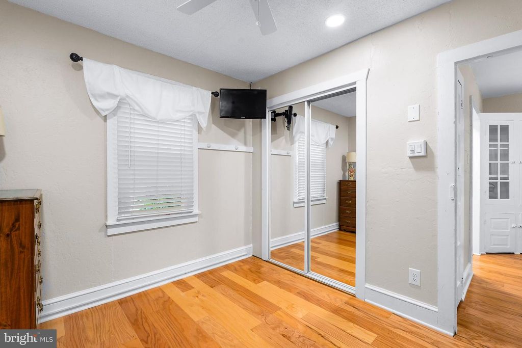 Image 19 of property listing at 57 NEW YORK AVE, Earleville, MD 21919