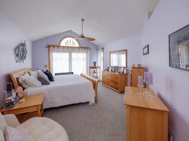 1821 Lakeview Drive, Portage, MI 49002