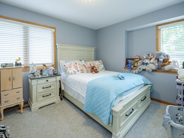 1821 Lakeview Drive, Portage, MI 49002