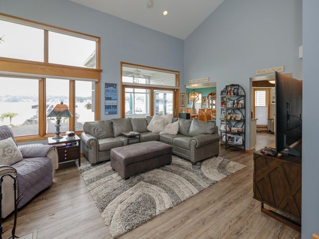 1821 Lakeview Drive, Portage, MI 49002