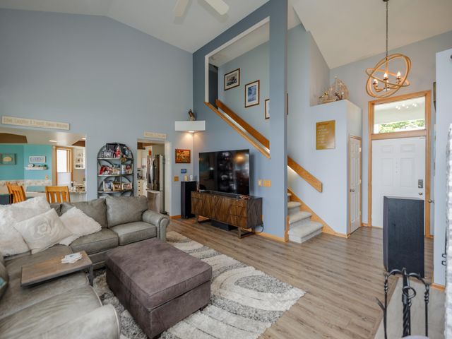 1821 Lakeview Drive, Portage, MI 49002