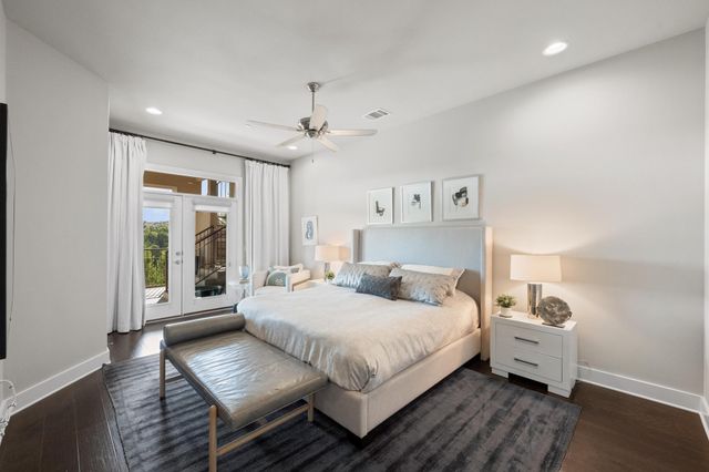 8200 Southwest PKWY 604, Austin, TX 78735