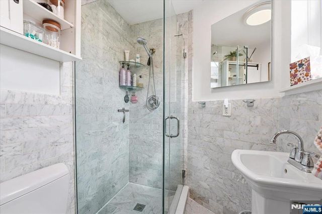 63 Madison Street 6, Hoboken, NJ 07030