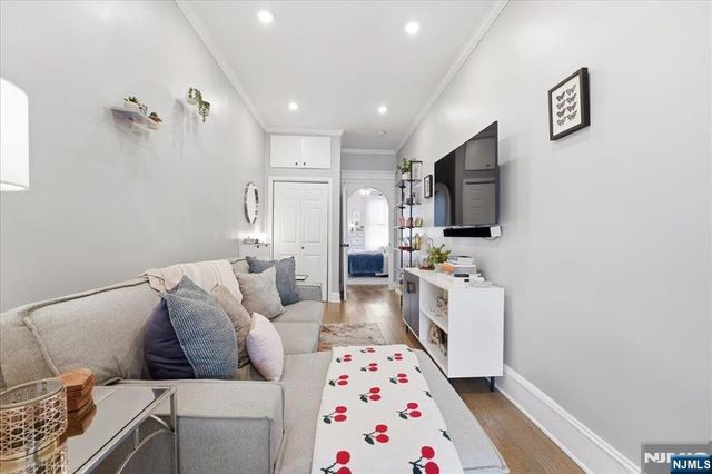 63 Madison Street 6, Hoboken, NJ 07030