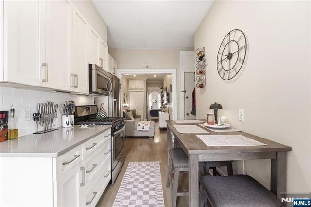 63 Madison Street 6, Hoboken, NJ 07030