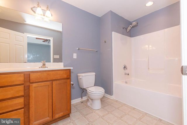 228 MORLATT LN, Martinsburg, WV 25404