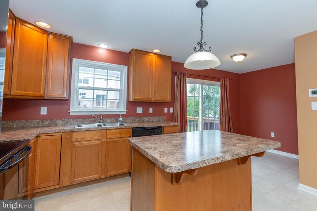 228 MORLATT LN, Martinsburg, WV 25404
