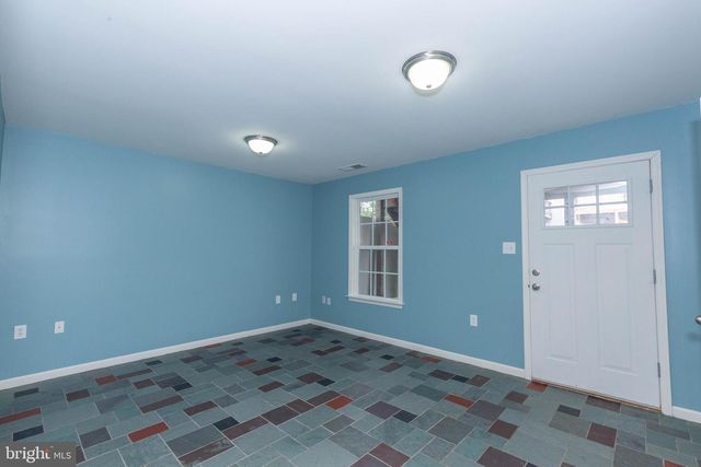 228 MORLATT LN, Martinsburg, WV 25404