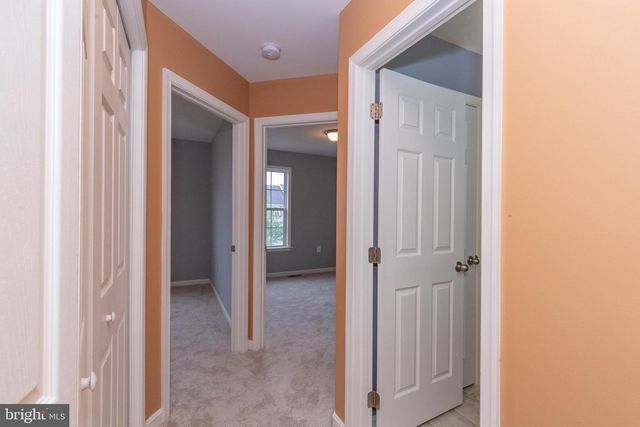 228 MORLATT LN, Martinsburg, WV 25404