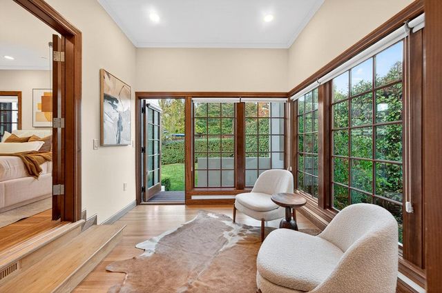 195 Warren Road, San Mateo, CA 94401