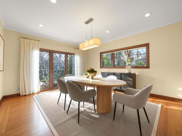 195 Warren Road, San Mateo, CA 94401