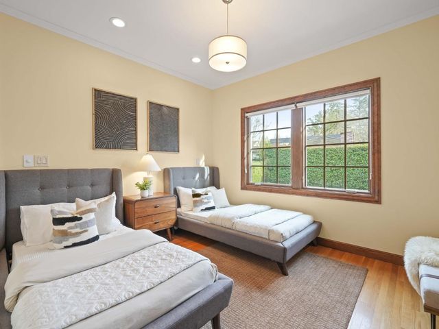 195 Warren Road, San Mateo, CA 94401