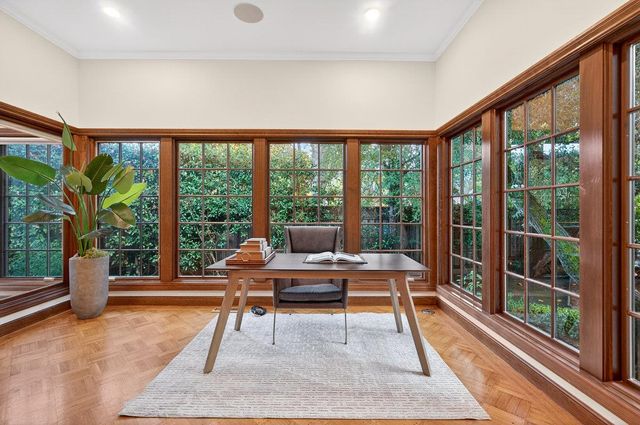 195 Warren Road, San Mateo, CA 94401