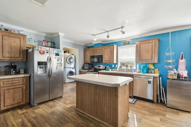 11209 JIM JORDAN ROAD, Dade City, FL 33525