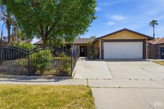 9237 Butternut Avenue, Bakersfield, CA 93306