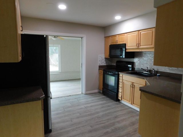 4721 POMPANO ROAD, Venice, FL 34293