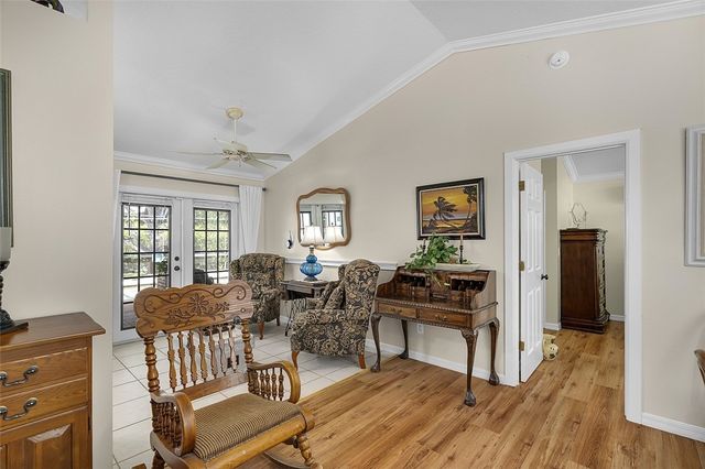 1745 17th Avenue SW, Vero Beach, FL 32962