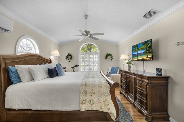 1745 17th Avenue SW, Vero Beach, FL 32962