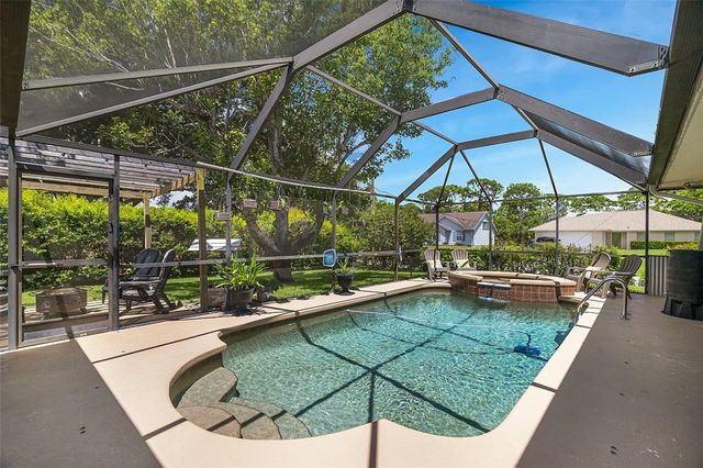 1745 17th Avenue SW, Vero Beach, FL 32962