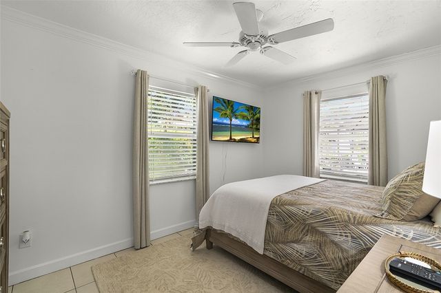 1745 17th Avenue SW, Vero Beach, FL 32962