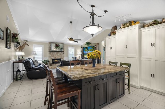 1745 17th Avenue SW, Vero Beach, FL 32962