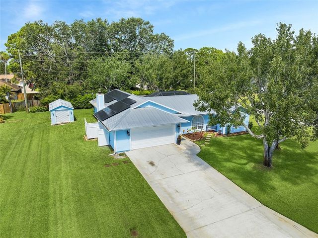 1745 17th Avenue SW, Vero Beach, FL 32962
