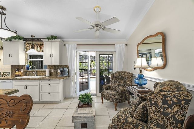 1745 17th Avenue SW, Vero Beach, FL 32962