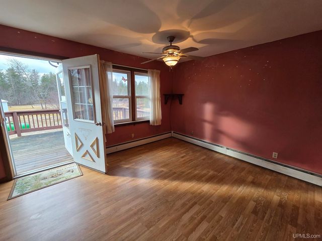 200 Station Road, Gwinn, MI 49841