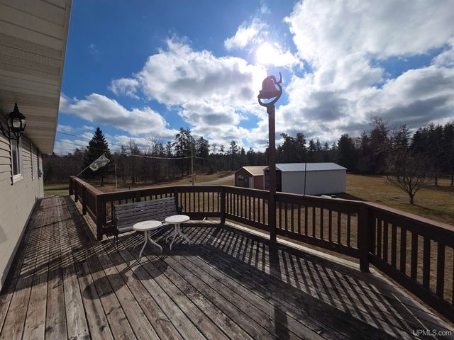 200 Station Road, Gwinn, MI 49841