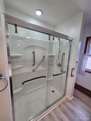 200 Station Road, Gwinn, MI 49841