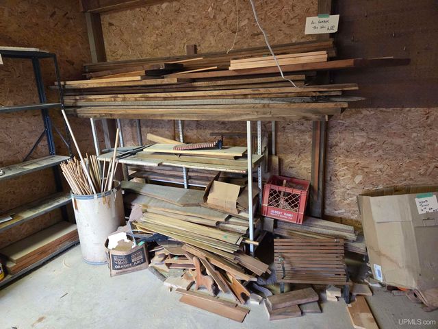 200 Station Road, Gwinn, MI 49841