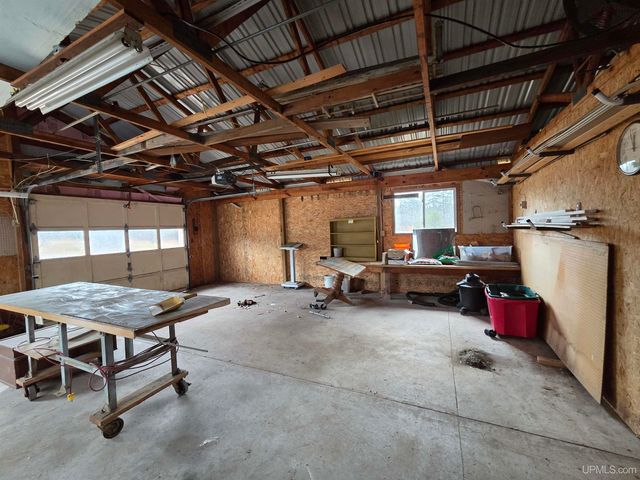 200 Station Road, Gwinn, MI 49841