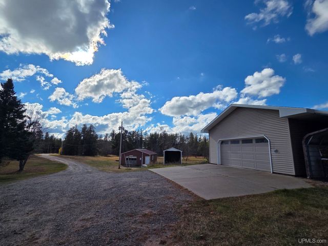 200 Station Road, Gwinn, MI 49841