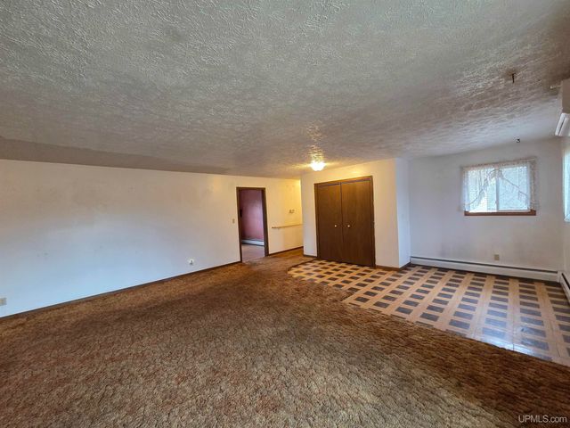 200 Station Road, Gwinn, MI 49841