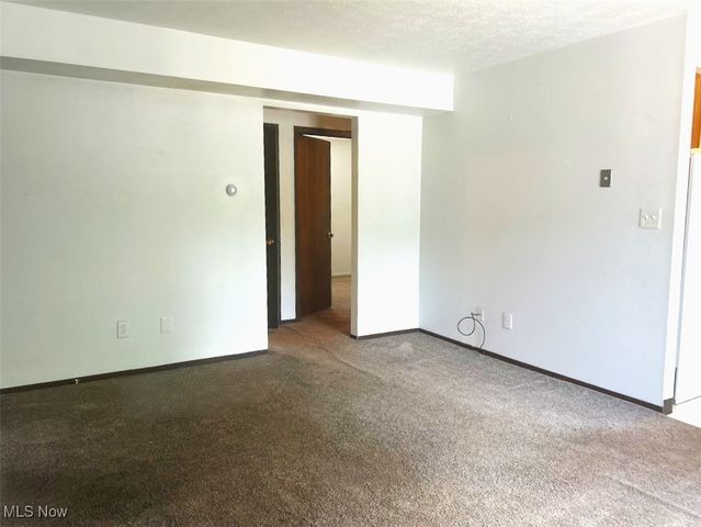 105 Wildwood Drive, Follansbee, WV 26037