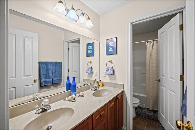 663 N Admirals Pointe Drive, Lafayette, IN 47909