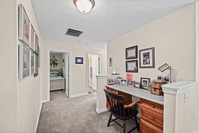 663 N Admirals Pointe Drive, Lafayette, IN 47909