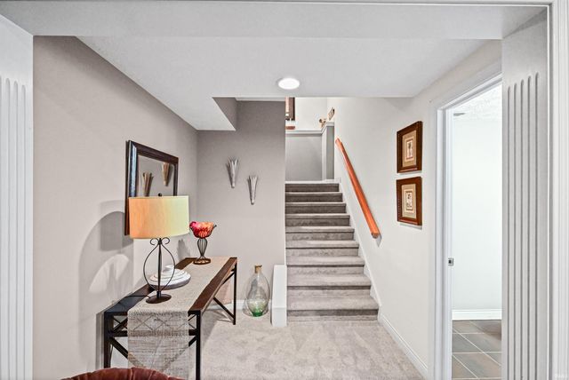 663 N Admirals Pointe Drive, Lafayette, IN 47909