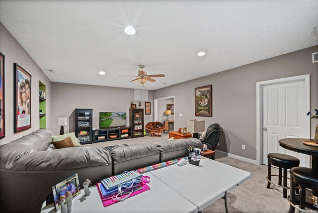 663 N Admirals Pointe Drive, Lafayette, IN 47909