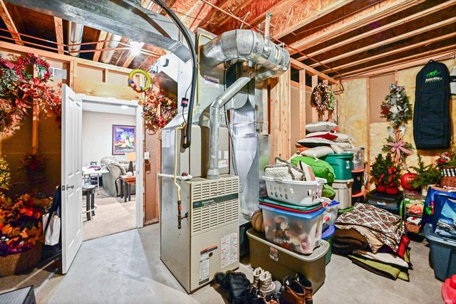 663 N Admirals Pointe Drive, Lafayette, IN 47909