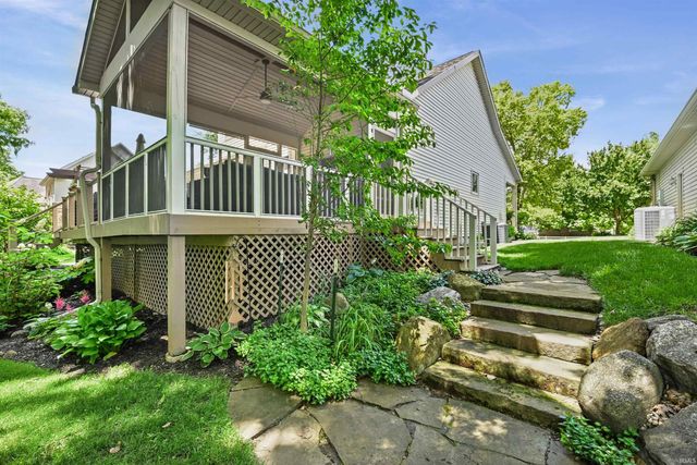 663 N Admirals Pointe Drive, Lafayette, IN 47909