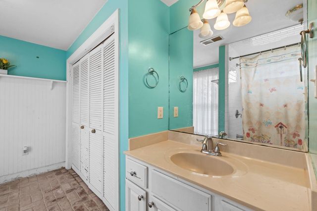 2650 Georgetown Road, Paris, KY 40361