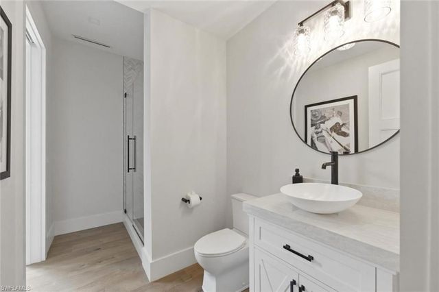 200 Bahia PT, Naples, FL 34103
