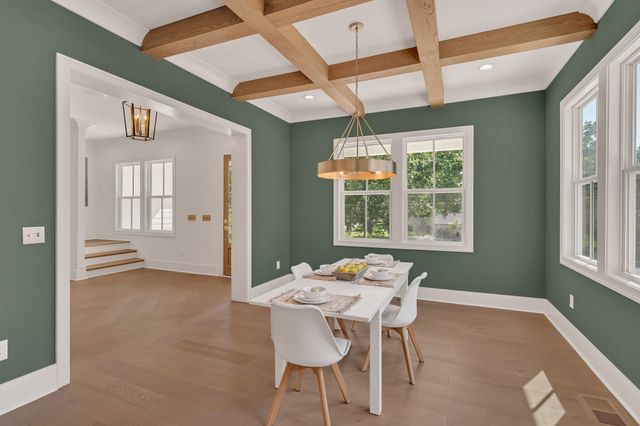 5441 Wakefield Dr, Nashville, TN 37220