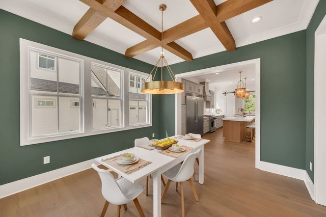 5441 Wakefield Dr, Nashville, TN 37220